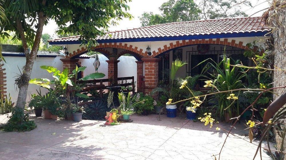 La Casa De Angel Valladolid Eksteriør billede